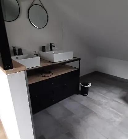 Le Nid Douillet Bed & Breakfast 3*