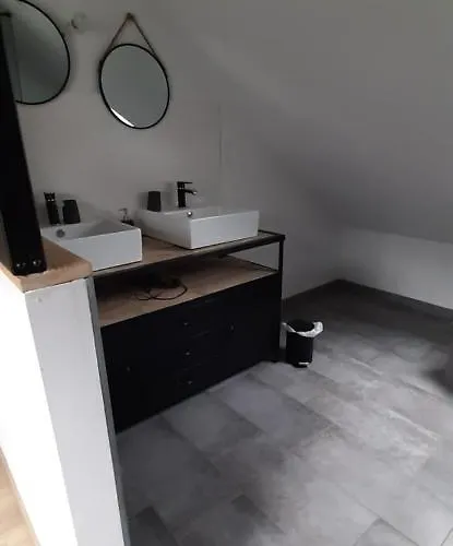 Le Nid Douillet Oda ve Kahvaltı 3*